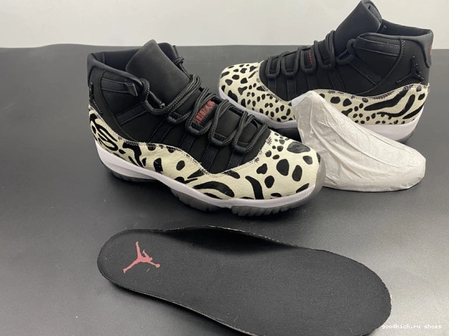 INSTINCT AIR JORDAN ANIMAL AR0715-010 11 0821